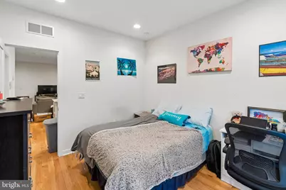 925 N 20th Street #2R, Philadelphia, PA 19130 - Photo 9