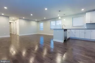 1228 W College Ave, Philadelphia, PA 19121 - Photo 5