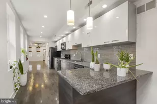 1937 E Sergeant St, Philadelphia, PA 19125 - Photo 9