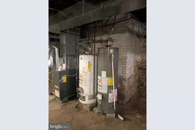 2209 W Tioga Street, Philadelphia, PA 19140 - Photo 9