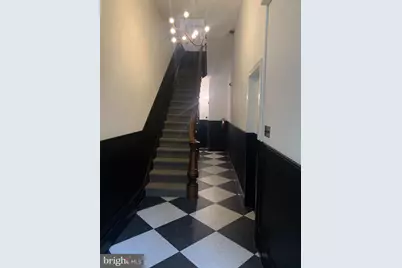 2118 Spruce Street #1R, Philadelphia, PA 19103 - Photo 7