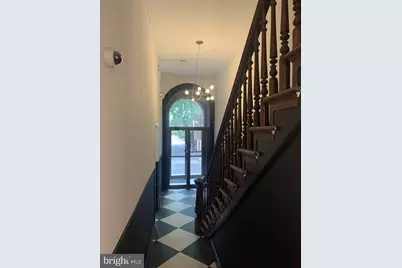 2118 Spruce Street #1R, Philadelphia, PA 19103 - Photo 9