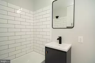 2251 S Beechwood St, Philadelphia, PA 19145 - Photo 21