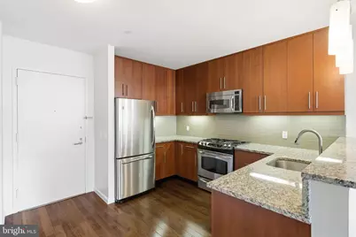 1425 Locust St #15E, Philadelphia, PA 19102 - Photo 5