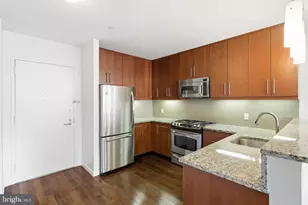 1425 Locust St, Philadelphia, PA 19102 - Photo 5