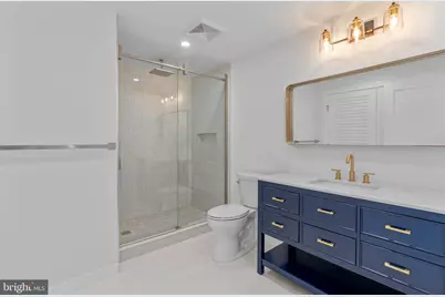 202 Spruce Street, Philadelphia, PA 19106 - Photo 63