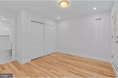 202 Spruce Street, Philadelphia, PA 19106 - Photo 65