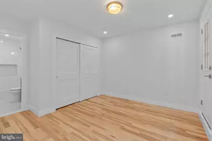 202 Spruce St, Philadelphia, PA 19106 - Photo 65