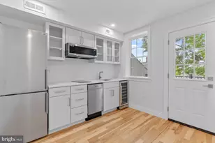 202 Spruce St, Philadelphia, PA 19106 - Photo 57