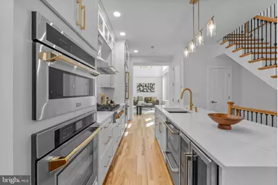 202 Spruce Street, Philadelphia, PA 19106 - Photo 31