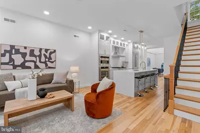 202 Spruce Street, Philadelphia, PA 19106 - Photo 5