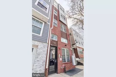 19 S 44th Street, Philadelphia, PA 19104 - Photo 1