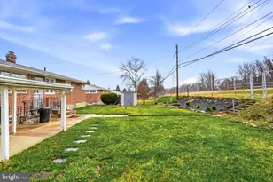 9711 Dedaker St, Philadelphia, PA 19115 - Photo 31