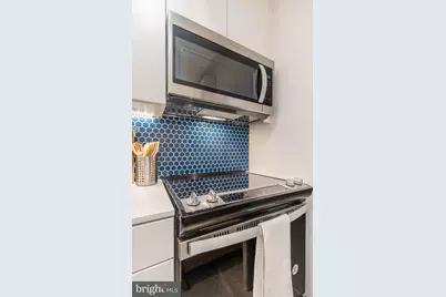 1131 N Front Street #301, Philadelphia, PA 19123 - Photo 9