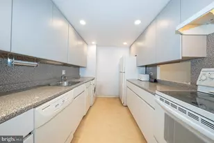 1901 John F Kennedy Blvd, Philadelphia, PA 19103 - Photo 5