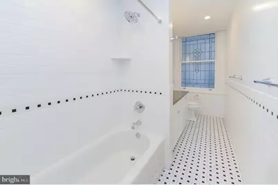 1520 Spruce Street #704, Philadelphia, PA 19102 - Photo 11