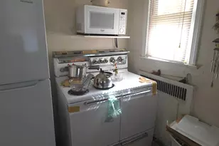 988 Allengrove St, Philadelphia, PA 19124 - Photo 7