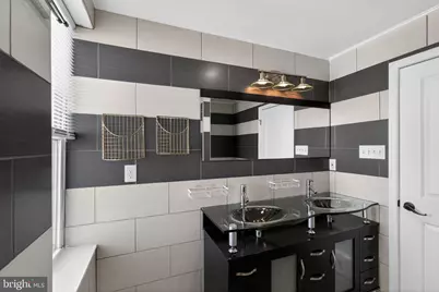 1622 S 15th Street, Philadelphia, PA 19145 - Photo 19