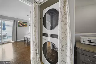 857 N 28th St, Philadelphia, PA 19130 - Photo 15