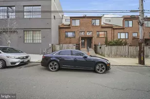 857 N 28th St, Philadelphia, PA 19130 - Photo 21