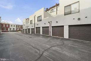 857 N 28th St, Philadelphia, PA 19130 - Photo 19