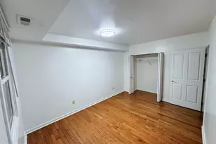 304 N 8th St, Philadelphia, PA 19107 - Photo 9