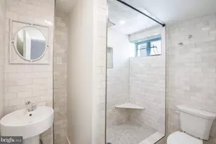 1610 Swain St, Philadelphia, PA 19130 - Photo 5