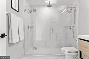 716 N 15th St, Philadelphia, PA 19130 - Photo 23