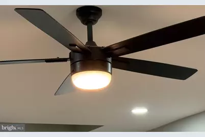 2122 W Toronto Street, Philadelphia, PA 19132 - Photo 9