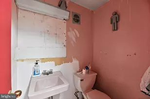 12030 Alberta Dr, Philadelphia, PA 19154 - Photo 11