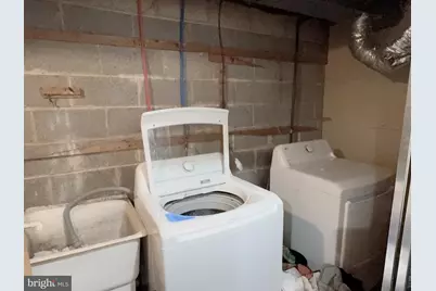 1228 W Susquehanna Avenue, Philadelphia, PA 19122 - Photo 7