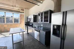 1220 Buttonwood St, Philadelphia, PA 19123 - Photo 3