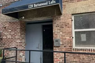 1210 Buttonwood St, Philadelphia, PA 19123 - Photo 23