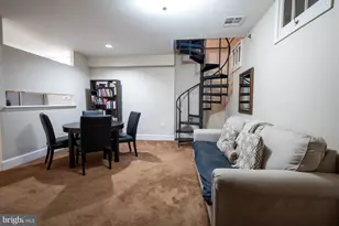 258 S 3rd St, Philadelphia, PA 19106 - Photo 13