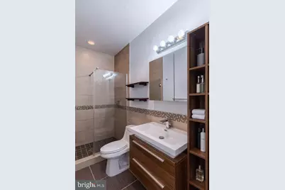 2549 Grays Ferry Avenue #A, Philadelphia, PA 19146 - Photo 11