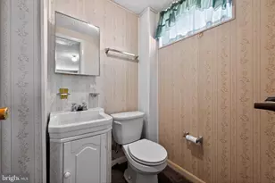 817 Selma St, Philadelphia, PA 19116 - Photo 31