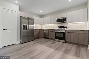 520 N 37th St, Philadelphia, PA 19104 - Photo 3