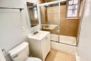 241 W Queen Ln, Philadelphia, PA 19144 - Photo 9