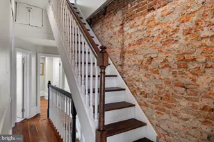 802 N Bambrey St, Philadelphia, PA 19130 - Photo 15