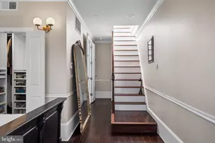 802 N Bambrey St, Philadelphia, PA 19130 - Photo 21