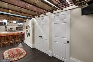 802 N Bambrey St, Philadelphia, PA 19130 - Photo 19