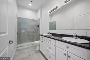 980 N Marshall St, Philadelphia, PA 19123 - Photo 5