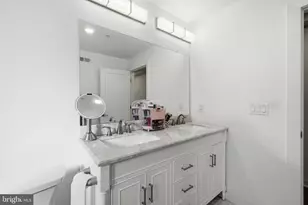 1951 Cambridge St, Philadelphia, PA 19130 - Photo 17