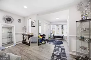 7167 Georgian Rd, Philadelphia, PA 19138 - Photo 5