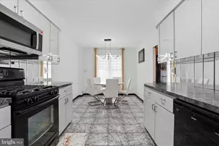 190 Larkspur St, Philadelphia, PA 19116 - Photo 9