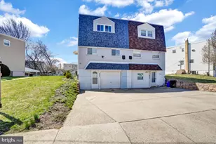 822 Avon Rd, Philadelphia, PA 19116 - Photo 3