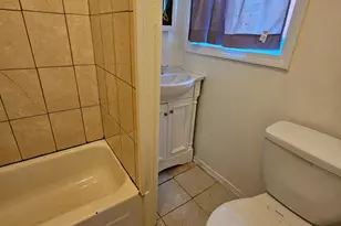 621 W Tioga St, Philadelphia, PA 19140 - Photo 7