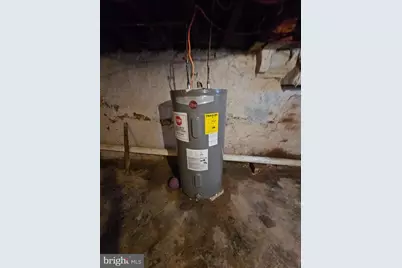 621 W Tioga Street, Philadelphia, PA 19140 - Photo 9