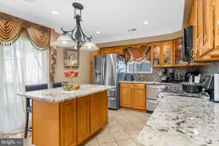 12810 Galdi Ln, Philadelphia, PA 19154 - Photo 7