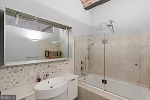 105 S 12th St, Philadelphia, PA 19107 - Photo 13